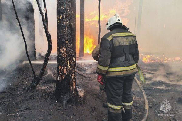 На Среднем Урале несмотря на дожди продолжают гореть леса