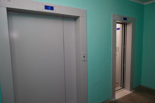 В Свердловской области на замену лифтов потратили 1,3 миллиарда рублей