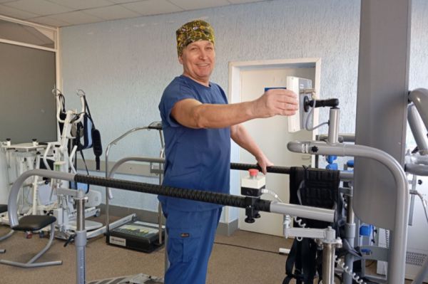 Пенсионер из Каменска-Уральского в 56 лет поступил в медколледж и окончил его с отличием