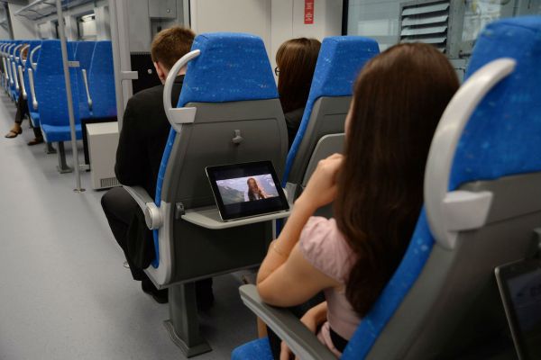 Пассажиры, не спите: чаще всего в поездах воруют телефоны и планшеты