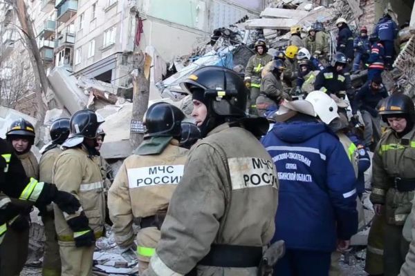 Нужно помочь с жильем: пострадавшим от взрыва дома в Магнитогорске в два раза увеличили выплаты