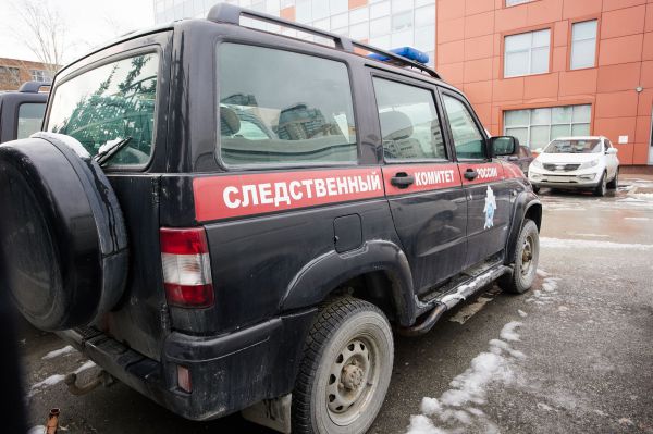 В Свердловской области в гараже нашли тела парня и девушки