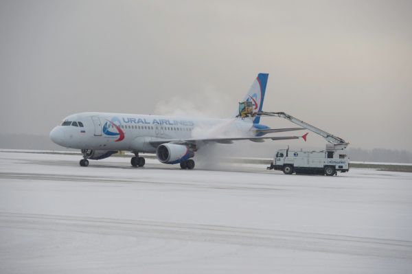 В новогодние каникулы Кольцово обслужит 1002 рейса