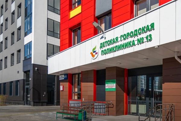 В Екатеринбурге застройщик обменял поликлинику на участки во Втузгородке и на Уктусе