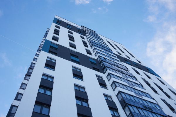 Свердловская область вошла в топ-10 регионов России по зимнему бронированию посуточного жилья