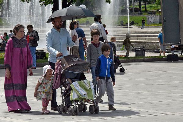 Социологи выяснили, как изменилось отношение россиян к многодетным семьям