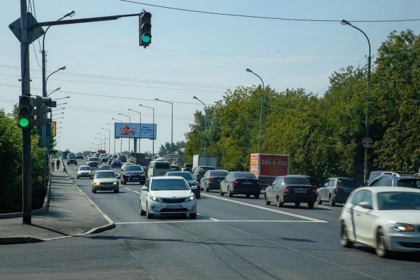 В Екатеринбурге предложили расширить улицу Комсомольскую