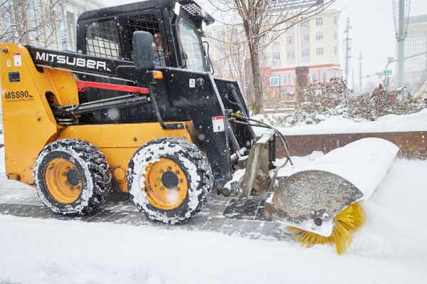 Вице-мэр Екатеринбурга Алексей Бубнов заявил, что не стоит вывозить снег