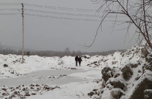 На берегу Чусовой обнаружен нелегальный снежный полигон