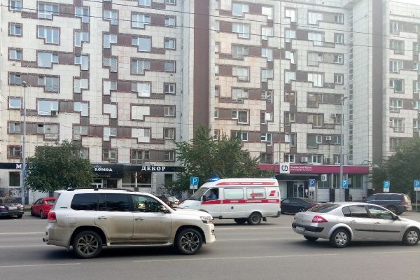 В Екатеринбурге продают бывший офис УБРиР на Малышева