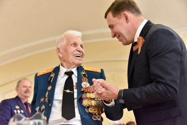 В День Победы свердловский ветеран  войны Владимир Лупейко отмечает свое 100-летие