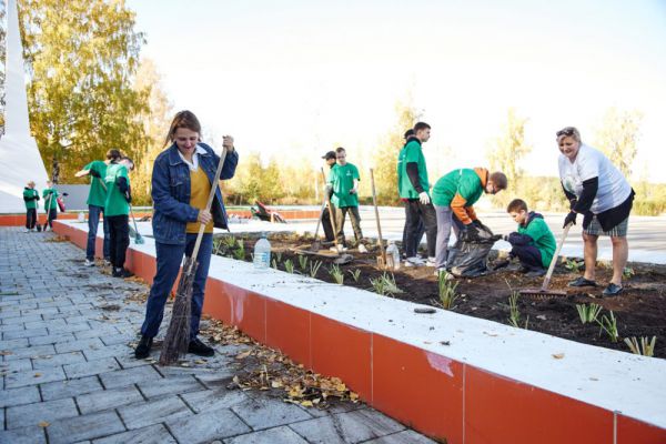 Жители Первоуральска провели седьмую «Большую уборку» на улицах города