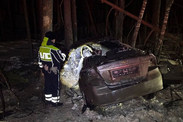 В авариях на свердловских трассах погибли три женщины