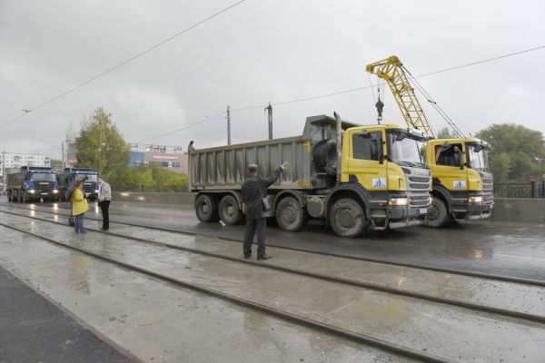 В Нижнем Тагиле пустили трамваи по новому мосту