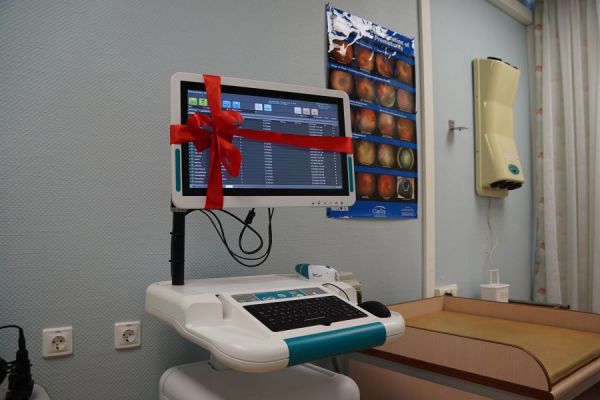 Патологию глаз у недоношенных детей поможет выявить оборудование, приобретенное уральскими благотворителями