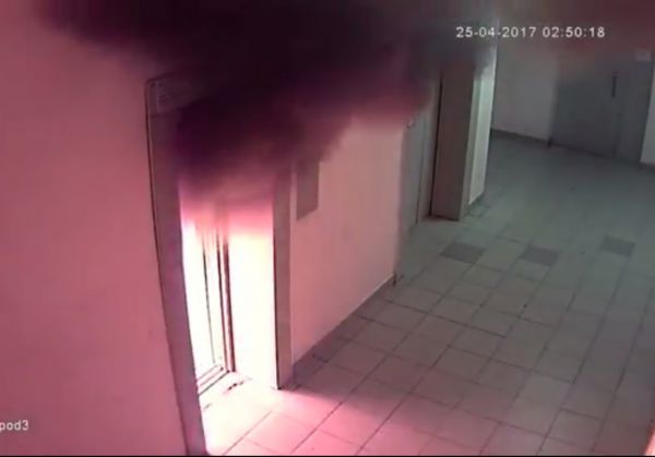 В Екатеринбурге ищут поджигателей лифтов