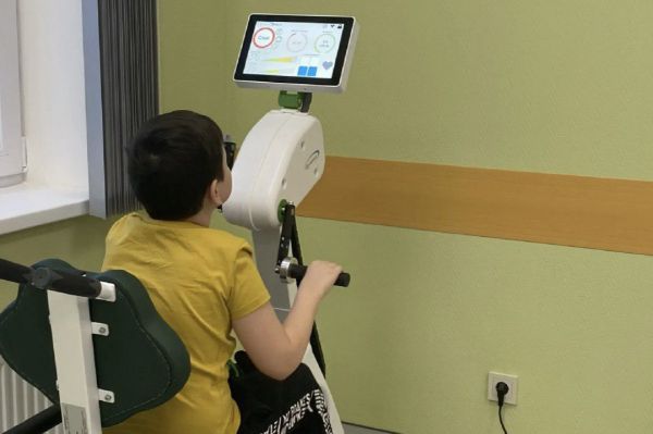 В Детской городской больнице №15 поставили на ноги десятилетнего пациента