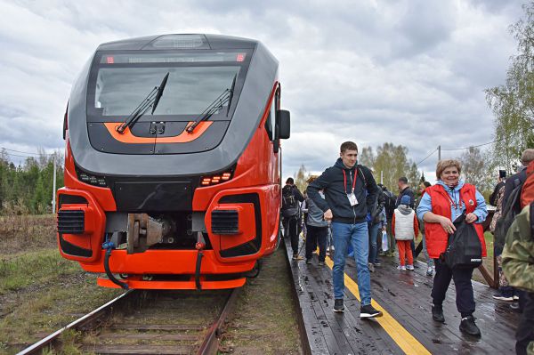 Из Екатеринбурга пустят дополнительные поезда в «Оленьи ручьи»
