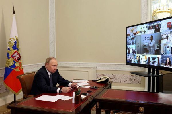 Владимир Путин и Евгений Куйвашев открыли ФАП под Верхней Пышмой