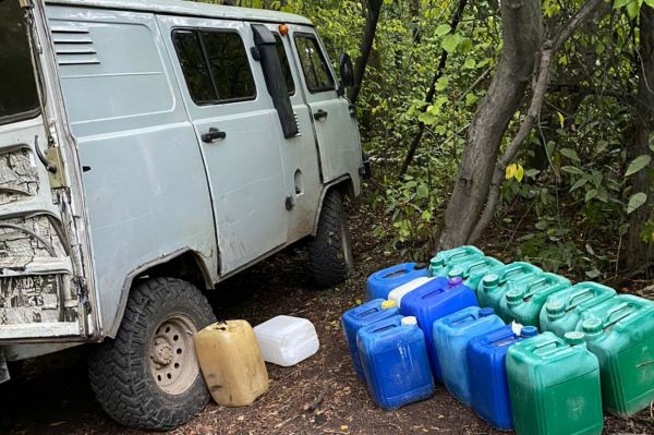 На Урале задержали банду, воровавшую солярку