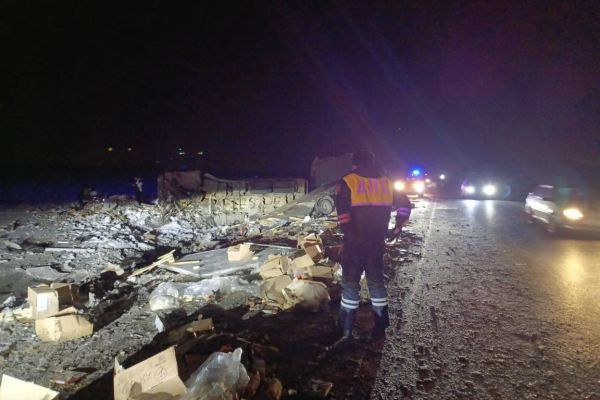 На трассе Екатеринбург — Тюмень в ДТП погиб водитель грузовика