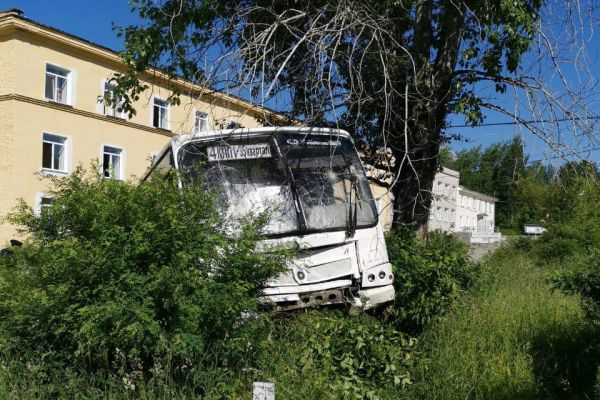 В Лесном виновникам ДТП, в котором погибли восемь человек,  грозит до шести лет колонии