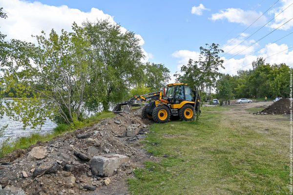 По просьбе тагильчан в Нижне-Выйском сквере вместо бехатона уложат асфальт