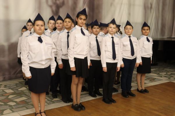 В Екатеринбурге учащиеся полицейских классов приняли клятву кадета