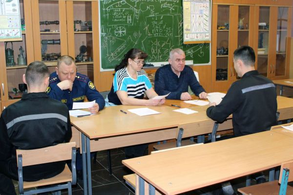 Осужденные в екатеринбургской колонии получили новые профессии
