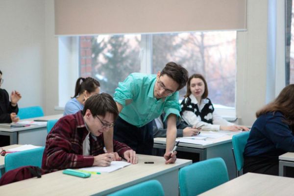 Свердловские  студенты-отличники получили стипендии по программе «Кампус»