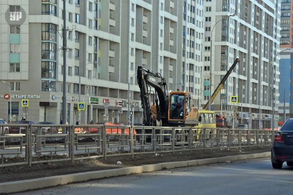 В Екатеринбурге открыли сквозной проезд по дороге в Академический