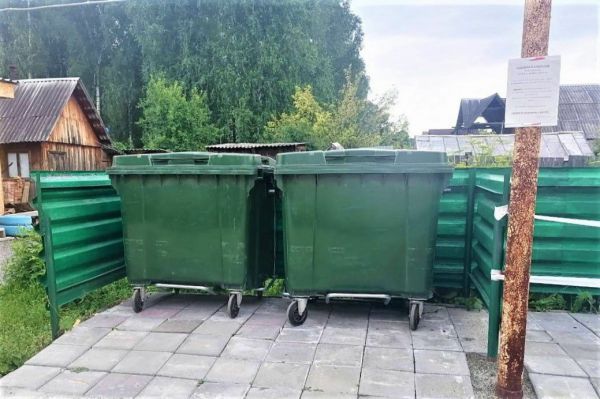 Еще в четырех селах Среднего Урала обустроили площадки для сбора мусора