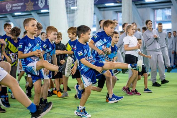 Дни детского спорта на Урале: более 200 юных физкультурников объединил праздник ГТО в Екатеринбурге