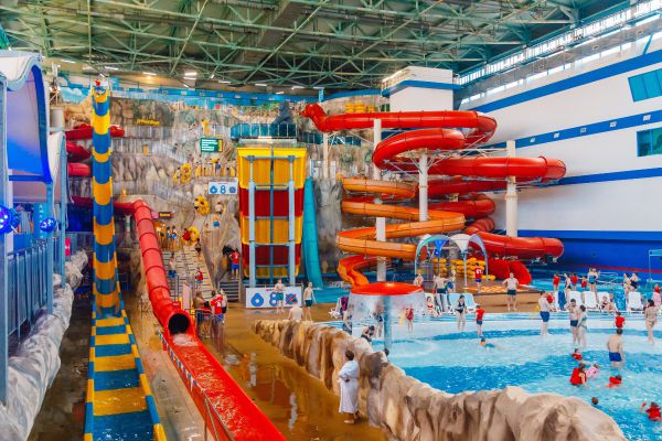 В Екатеринбурге суд взыскал с аквапарка более миллиона рублей за травму ребенка