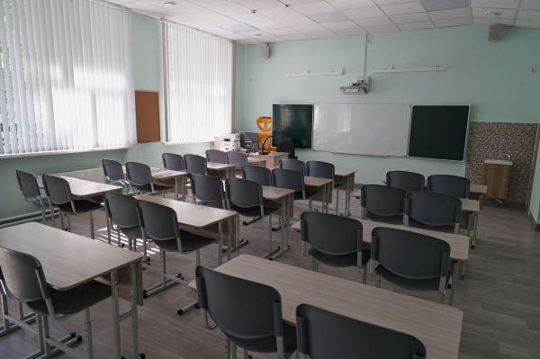 Учительница школы №80 в Екатеринбурге получила выговор после пощечины восьмикласснику