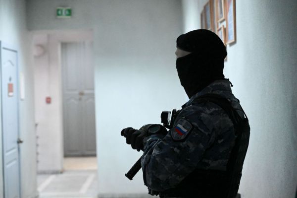 Свердловская полиция задержала подозреваемых в мошенничестве на сумму более 10 млн рублей