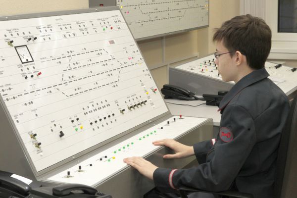 На детских железных дорогах СвЖД начался сезон летней практики