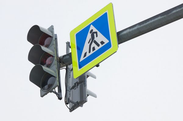 В Екатеринбурге водителей предупредили о неработающих из-за грозы светофорах
