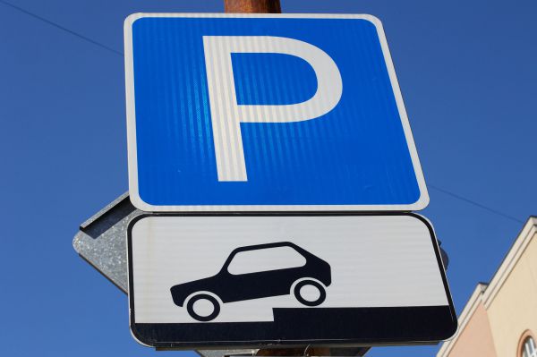 В Свердловской области штраф за неоплаченную парковку вырастет до трех тысяч рублей