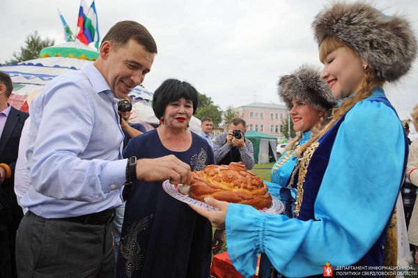 Покупай наше: участниками ярмарки в Ирбите стали больше 400 предприятий