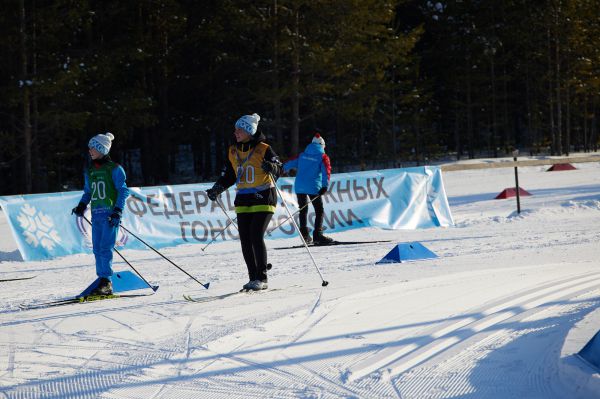 Более 80 тысяч свердловчан приняли участие в гонке «Лыжня России»