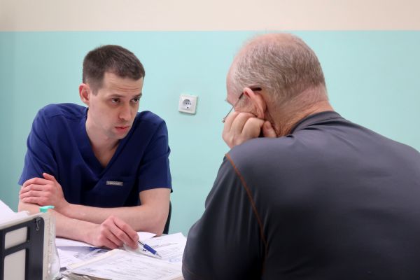 Врачи СОКБ № 1 приняли 87 пациентов в Ивделе за два дня выездной работы