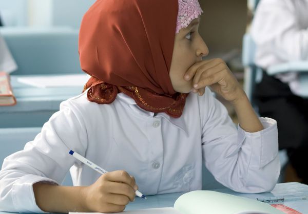 Надо ли запрещать ношение хиджабов в школах?