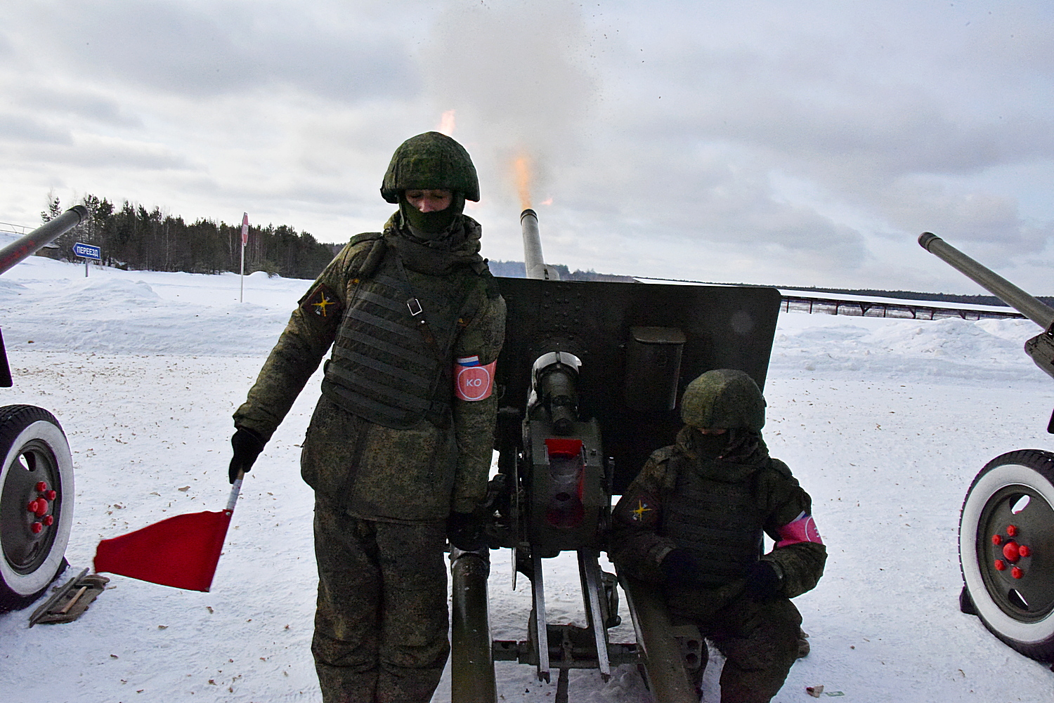 Новости дня 6 февраля. Артиллерия Свердловской области. Полигон для тренировки артиллерии.